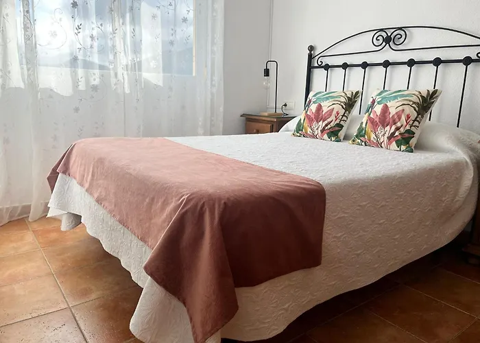 Apartamentos Fuente La Raja